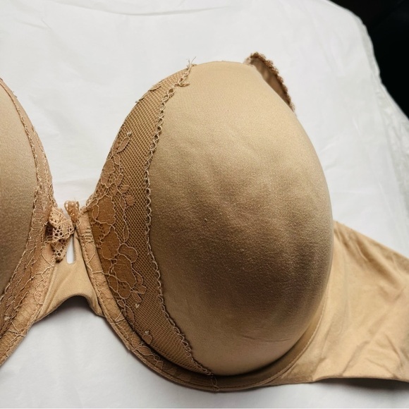 Victoria’s Secret Body Victoria Beige Lace Perfect Shape Underwire Bra, 38DDD - Picture 6 of 9